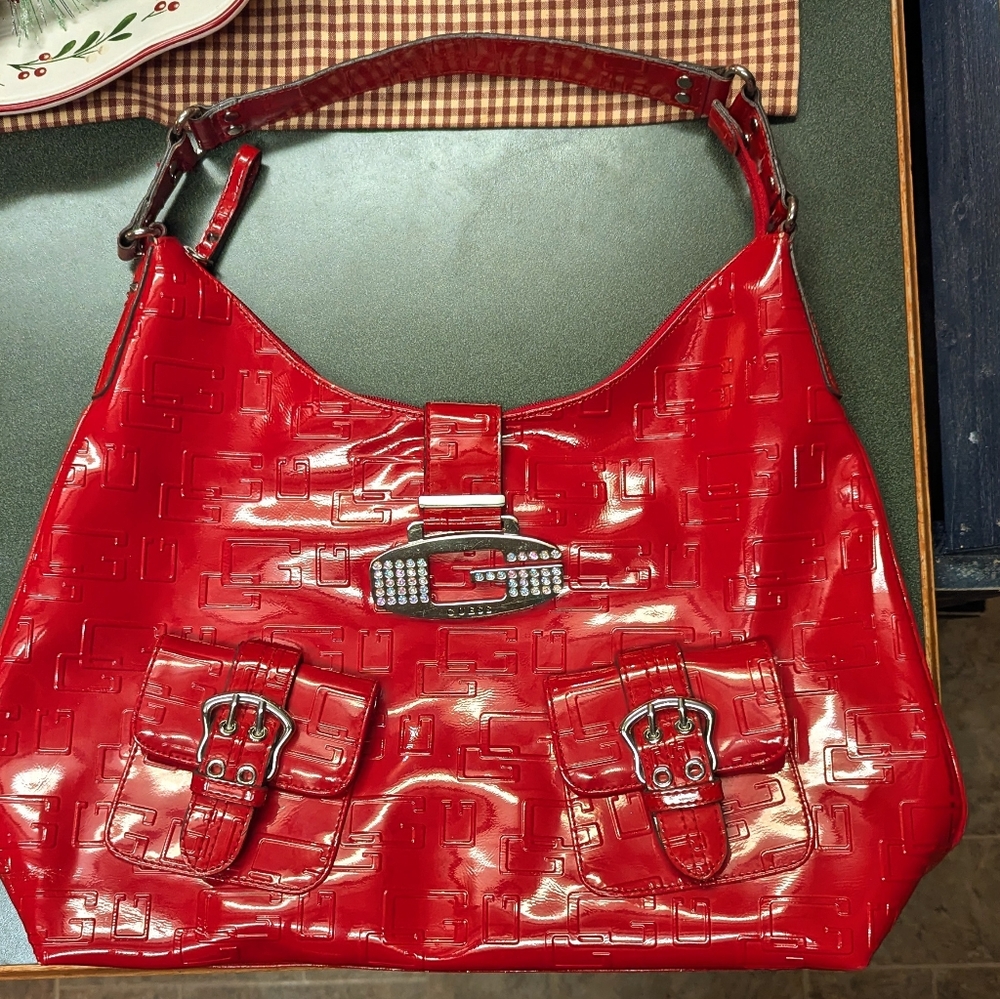 Unique Red Guess Designer Shoulder Bag. Lots Of room. Like New.